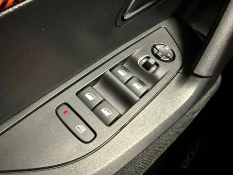 Peugeot 2008 Active Pack BlueHDI 81kW (110CV)