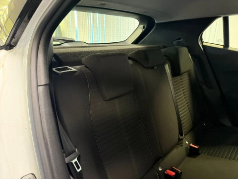 Peugeot 2008 Active Pack BlueHDI 81kW (110CV)