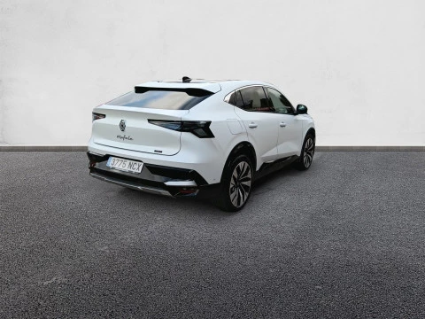 Renault Rafale Techno full hybrid E-Tech 200CV (147kW)