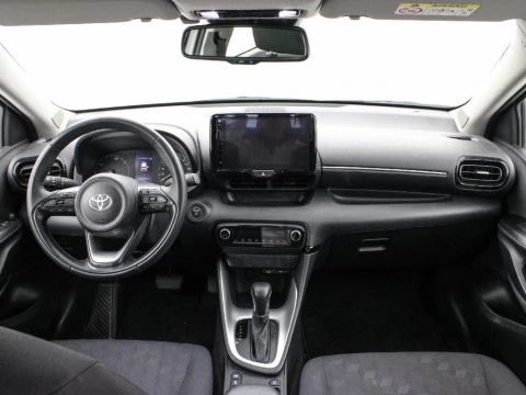 Toyota Yaris YA Yaris - MC24