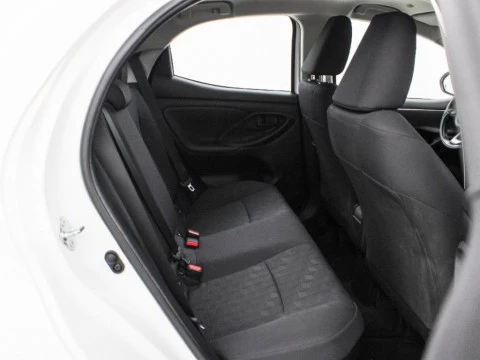 Toyota Yaris YA Yaris - MC24