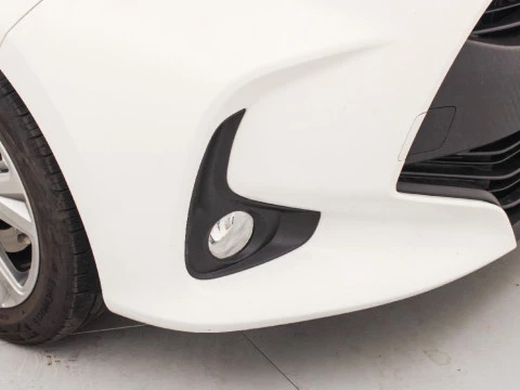Toyota Yaris YA Yaris - MC24