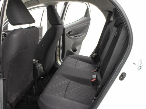 Toyota Yaris YA Yaris - MC24