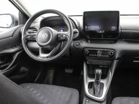 Toyota Yaris YA Yaris - MC24
