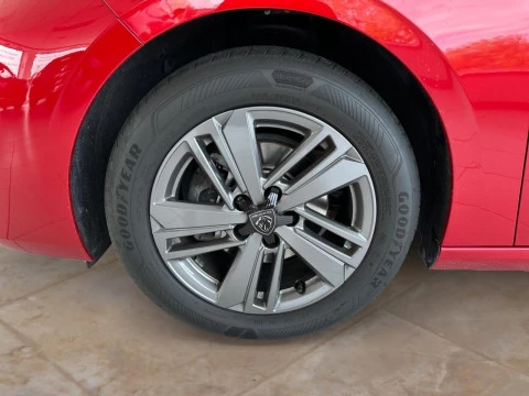 Peugeot 308 5P Style PureTech 130 S&S EAT8