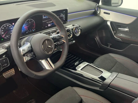 Mercedes-Benz Clase A 200 d Compacto