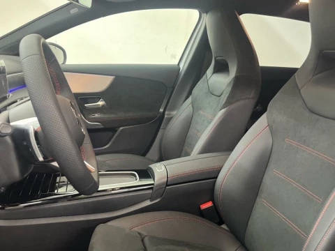 Mercedes-Benz Clase A 200 d Compacto