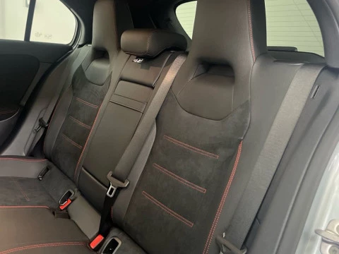 Mercedes-Benz Clase A 200 d Compacto