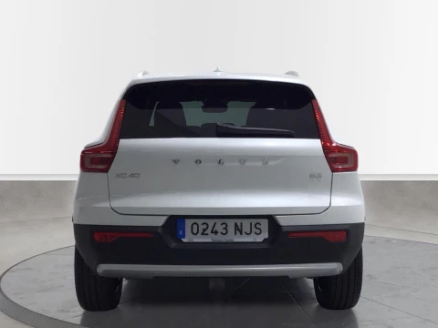 Volvo XC40 XC40 Core, B3 Mild hybrid, Gasolina