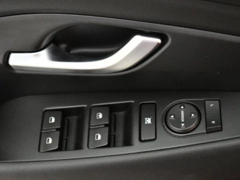 Hyundai i30 1.5 DPI Essence