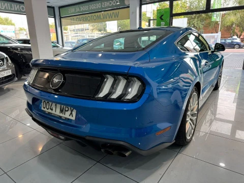 Ford Mustang COUPE 2.3 ECOBOOTS