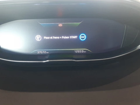 Peugeot 3008 Hybrid 225 e-EAT8 Allure Pack