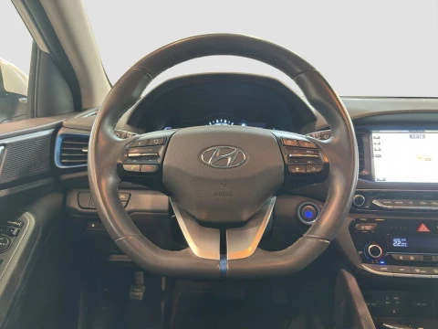 Hyundai IONIQ 1.6 GDI 141 CV PHEV KLASS