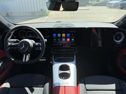 Mercedes-Benz CLA  180 con tecnologia hibrida