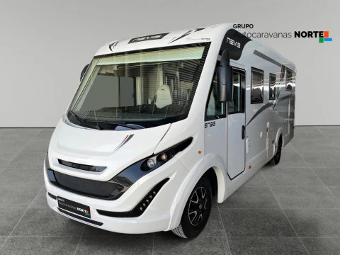 MCLOUIS NEVIS NEVIS 873