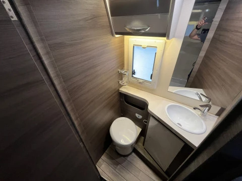 MCLOUIS NEVIS NEVIS 873