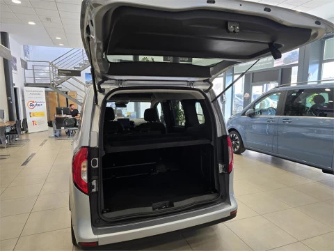 Mercedes-Benz Clase T 180 d