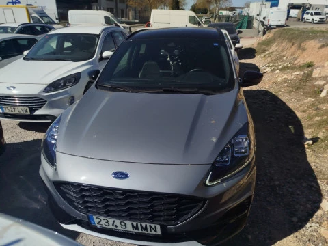 Ford Kuga ST-Line X 2.5 Duratec FHEV Auto