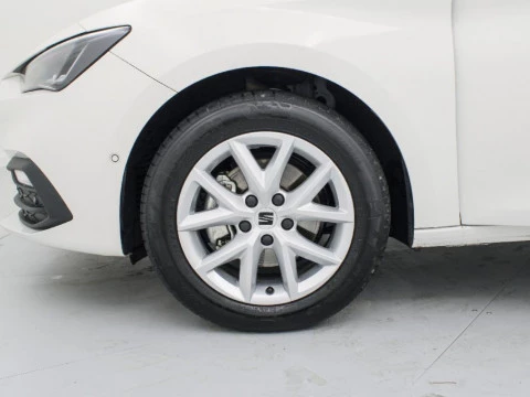 Seat Leon 1.5 ETSI STYLE 25 ANIVERSARIO DSG 116CV 5P