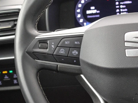 Seat Leon 1.5 ETSI STYLE 25 ANIVERSARIO DSG 116CV 5P