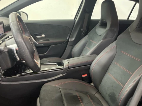 Mercedes-Benz Clase A 180 d AMG Line (EURO 6d)