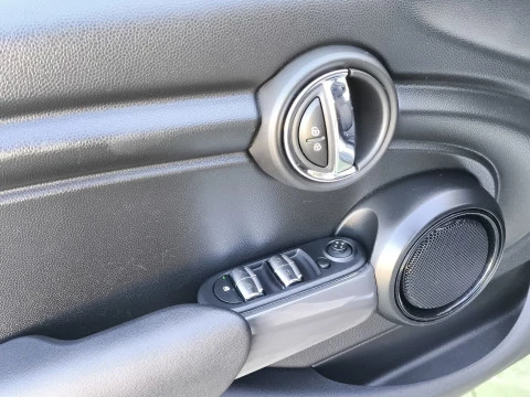 MINI Cooper One 75 kW (102 CV)