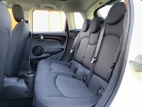 MINI Cooper One 75 kW (102 CV)