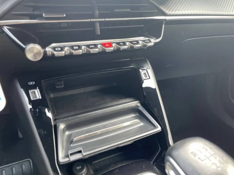 Peugeot 2008 Allure Puretech 130 S&S BVM6