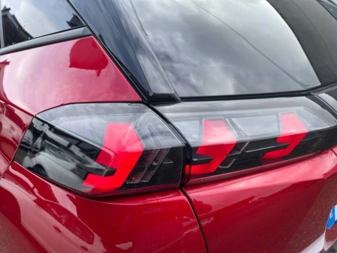 Peugeot 2008 Allure Puretech 130 S&S BVM6