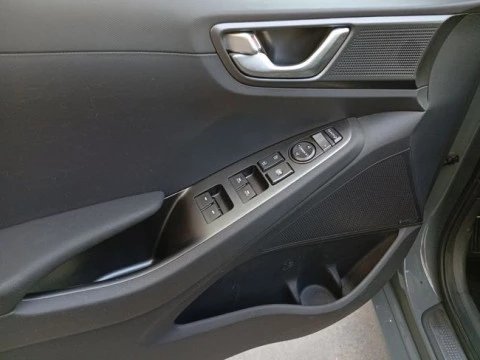 Hyundai IONIQ 1.6 GDI PHEV Tecno DCT