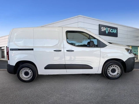 Peugeot Partner Pro Standard 600kg BlueHDi 73kW