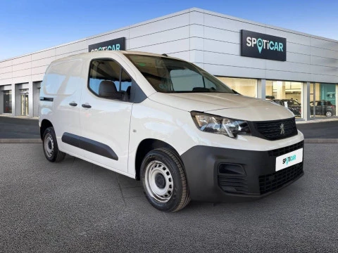 Peugeot Partner Pro Standard 600kg BlueHDi 73kW