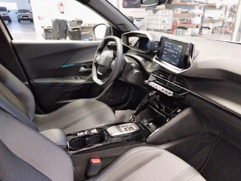 Peugeot 2008 SUV 2008 Allure Pack Eléctrico 136 (100 Kw)  