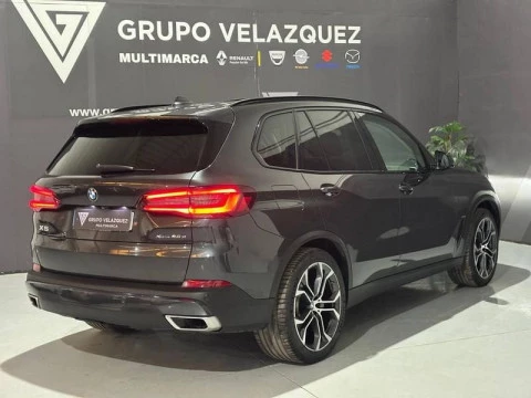 BMW X5 xDrive45e