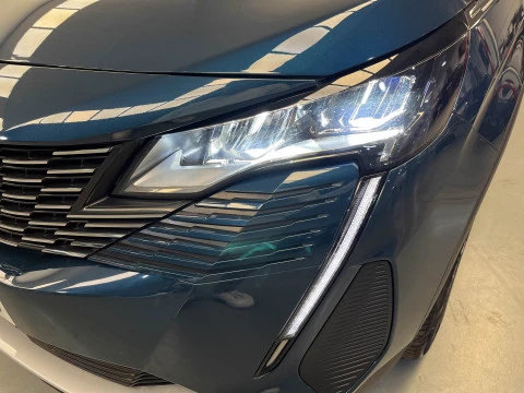 Peugeot 3008 180 e-EAT8 Allure Pack