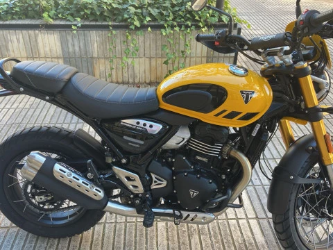Triumph Scrambler 400 X SCRAMBLER 400 XC
