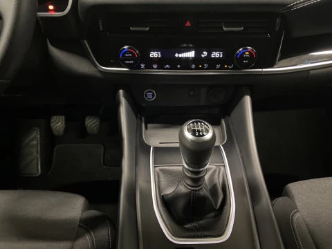 Nissan Qashqai  MHEV N-Connecta 2021
