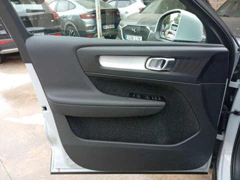 Volvo XC40 1.5 T4 Twin Recharge Inscription Auto