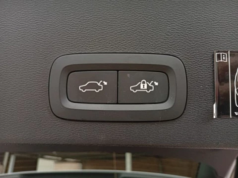 Volvo XC40 1.5 T4 Twin Recharge Inscription Auto