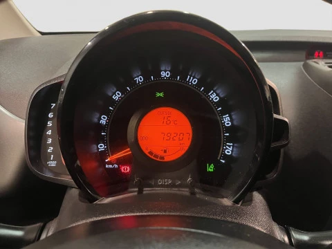 Toyota Aygo 5p 70 x-play