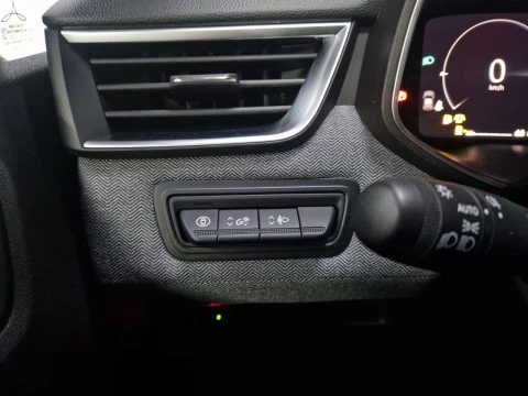 Renault Clio techno Eco-G 100cv (74kW)