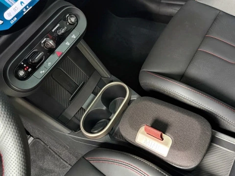 MINI Cabrio Cooper C 115 kW (156 CV)