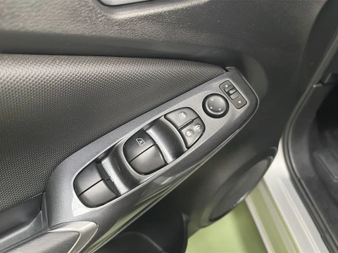 Nissan Juke DIG-T Acenta 86 kW (117 CV)