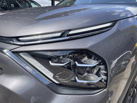 Citroën C4 PureTech 130 S&S 6v Shine