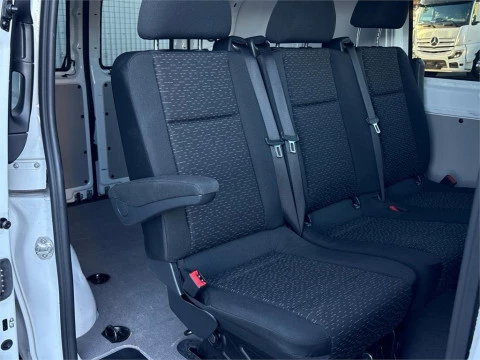 Mercedes-Benz Vito 110CDI 75kW furgón Pro larga