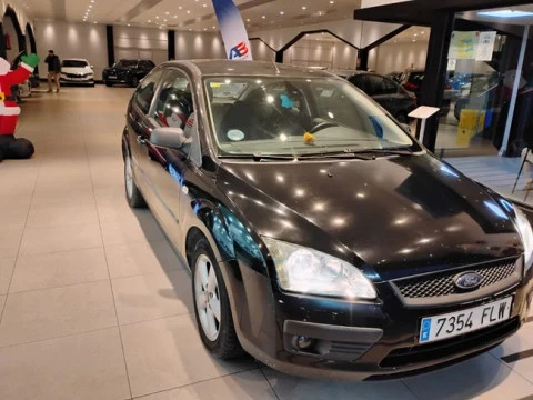 Ford Focus 1.7 100 CV GASOLINA 3 PTAS