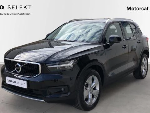 Volvo XC40 XC40 T2 MOMENTUM PRO AUTO Volvo XC40 XC40 T2 MOMENTUM PRO AUTO