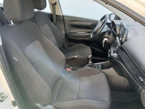Hyundai Bayon 1.0 TGDI 74kW (100CV) 48V Maxx