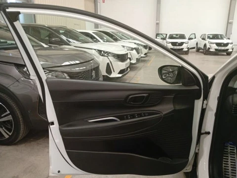 Hyundai Bayon 1.0 TGDI 74kW (100CV) 48V Maxx