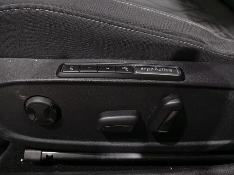 Volkswagen Golf Style 1.5 eTSI 110 kW (150 CV) DSG